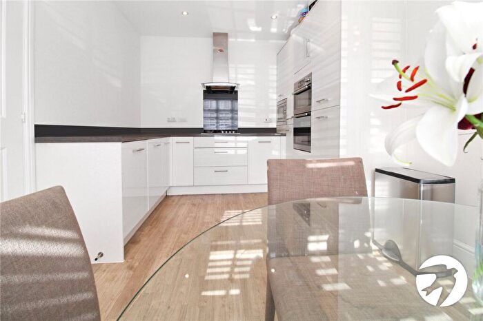 4 Bedroom Terraced House To Rent In Emmeline Avenue, Weldon, Ebbsfleet Valley, Swanscombe, DA10
