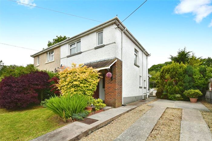 3 Bedroom Semi-Detached House For Sale In Saron Road, Saron, Ammanford, Carmarthenshire, SA18