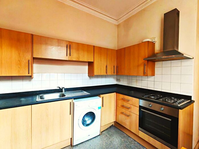 3 Bedroom Flat To Rent In Chester Road, Sunderland, SR4