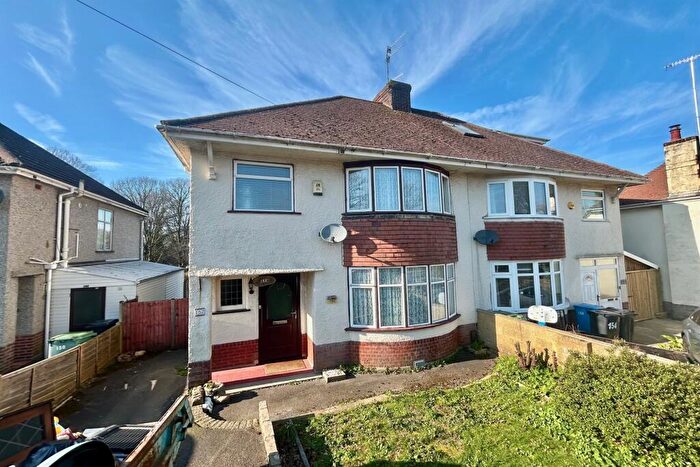 3 Bedroom Semi Detached House For Sale In Poole, BH14