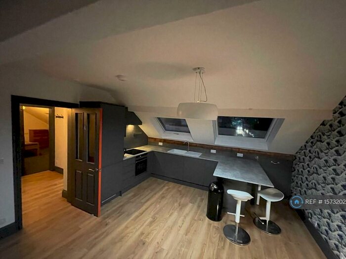 2 Bedroom Flat To Rent In Eastgrove Road, Sheffield, S10