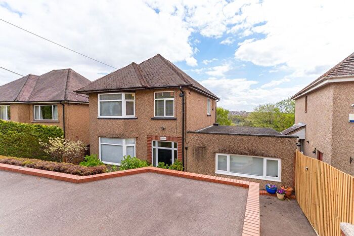 3 Bedroom Detached House For Sale In Sunlea Crescent, Pontypool, NP4
