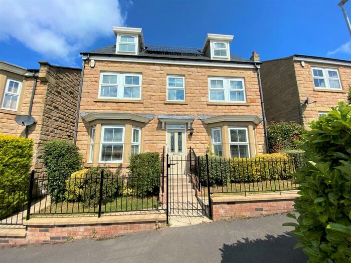 4 Bedroom Detached House For Sale In Whitton View, Rothbury, Morpeth, NE65