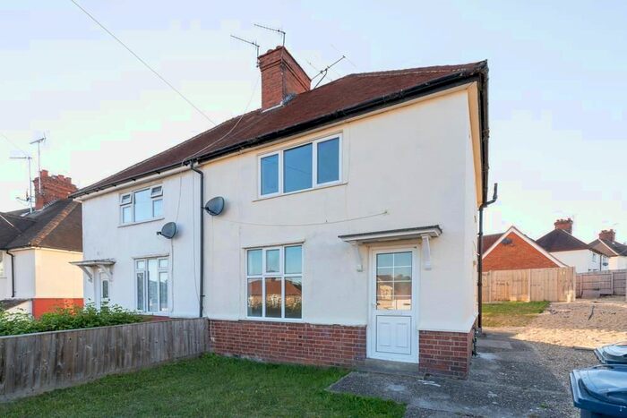 3 Bedroom Semi-Detached House To Rent In Totteridge Road, High Wycombe, HP13