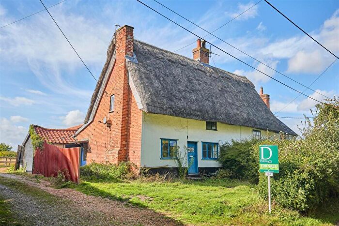 2 Bedroom Cottage For Sale In Wortham, Diss, IP22