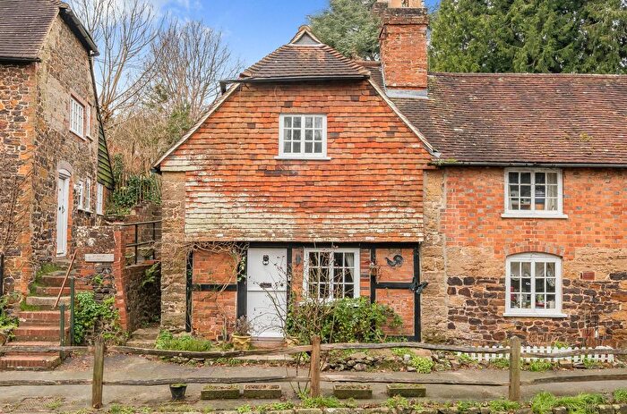 1 Bedroom End Of Terrace House For Sale In Lower Street, Fittleworth, RH20