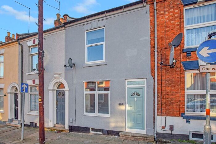 4 Bedroom Terraced House To Rent In Denmark Road, Northampton, NN1