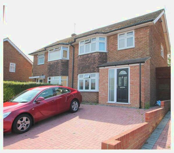 3 Bedroom Semi-Detached House To Rent In Benenden Road, Rochester, ME2