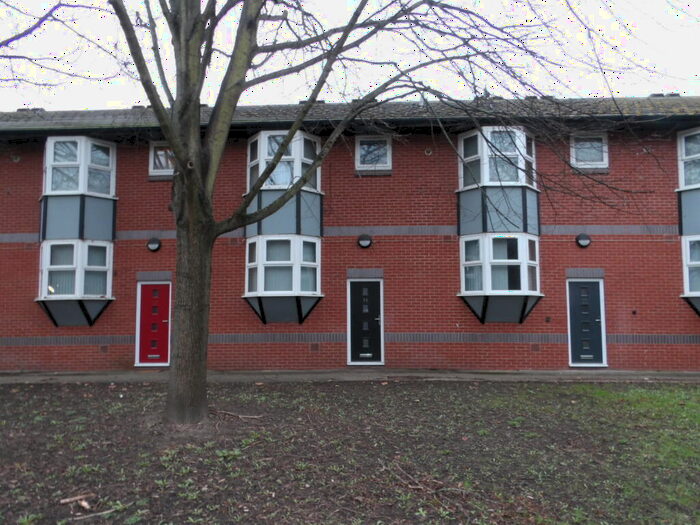 1 Bedroom Flat To Rent In Sunbourne Court, Nottingham, NG7