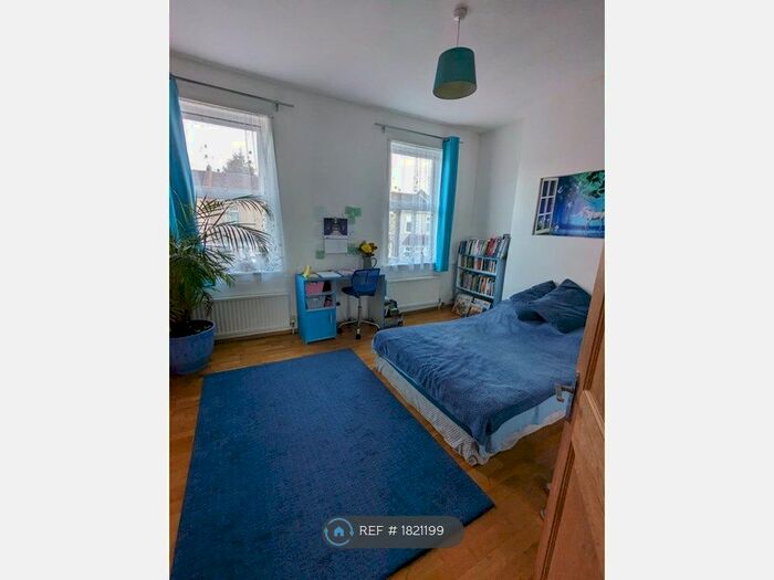 2 Bedroom Terraced House To Rent In Abbey Grove, London, SE2