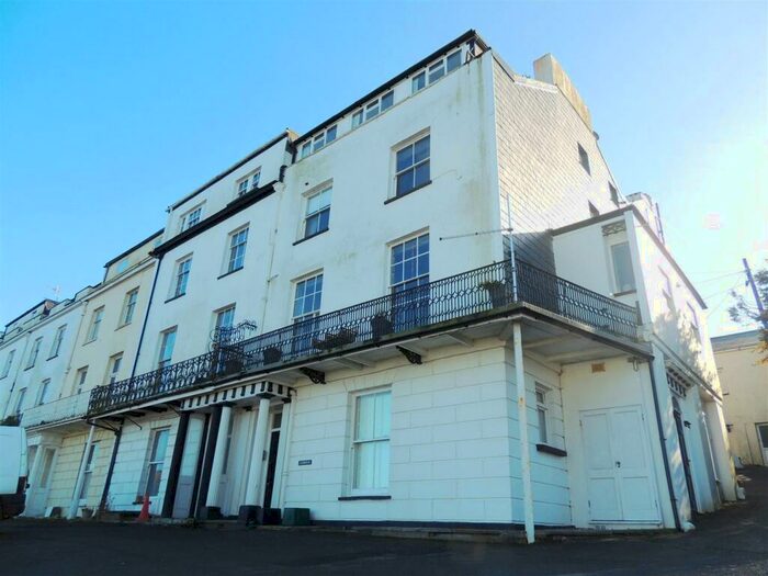 1 Bedroom Flat To Rent In Apt Ashmour House, EX34