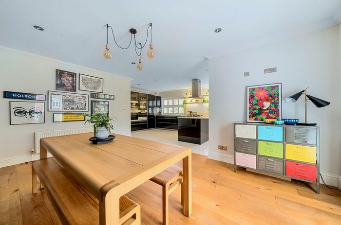 5 Bedroom Detached House For Sale In Molyneux Park Road, Tunbridge Wells, TN4