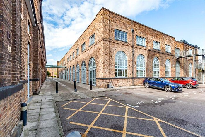 2 Bedroom Apartment For Sale In Kidman Close, Romford, RM2