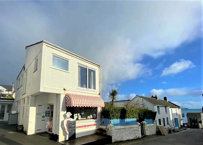 2 Bedroom Detached House For Sale In Portscatho, TR2