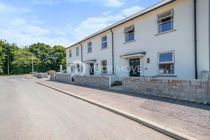 3 Bedroom End Of Terrace House For Sale In Marriott Way, Bovey Tracey, Newton Abbot, Devon, TQ13