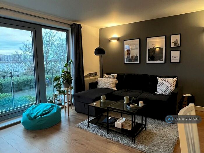 2 Bedroom Flat To Rent In Merbury Close, London, SE28