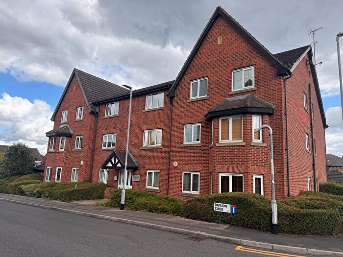 2 Bedroom Flat For Sale In Pavilion Close, Stanningley, Pudsey, LS28