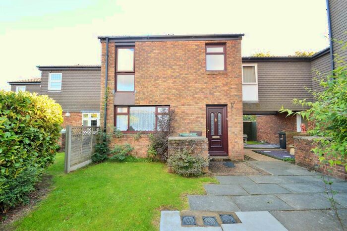 3 Bedroom Terraced House To Rent In The Glades, Gravesend, DA12