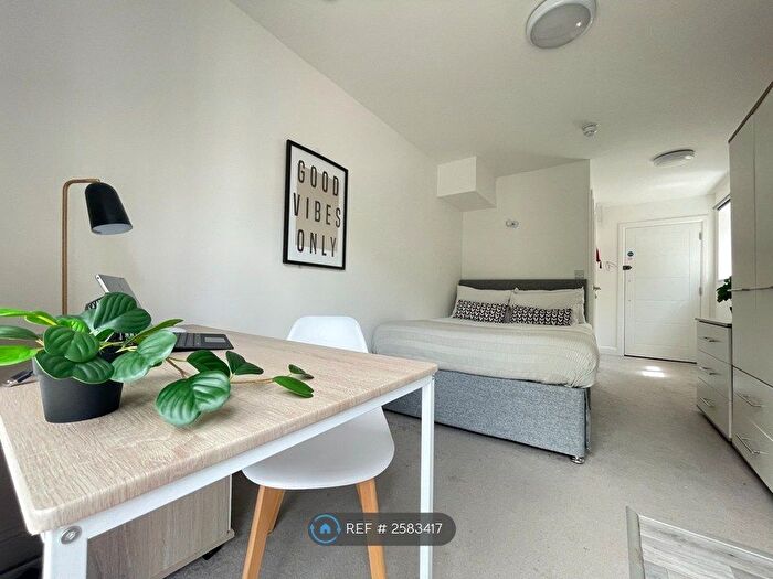 Studio To Rent In Stmary Place, Southampton, SO14