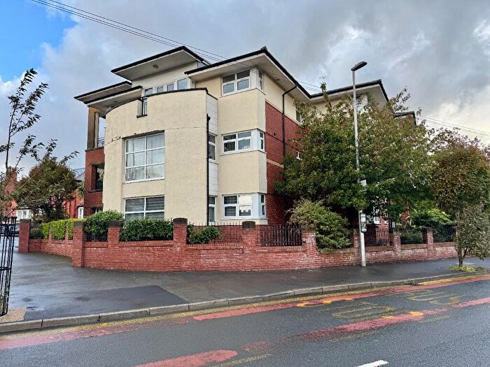2 Bedroom Flat For Sale In Forest Gate, Blackpool, Lancashire, FY3