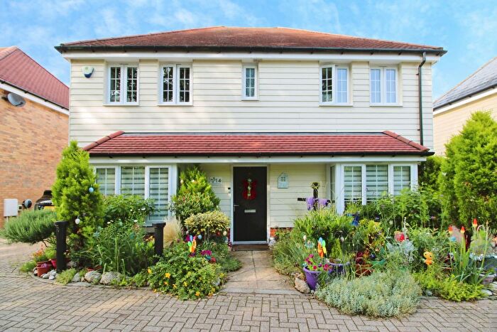 4 Bedroom Detached House For Sale In Woodpecker Close, Halstead, CO9