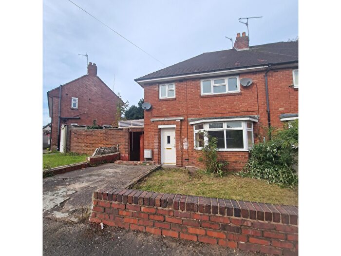 3 Bedroom House To Rent In Cambridge Road, Dudley, DY2