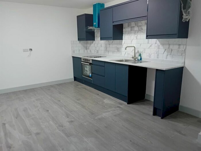 1 Bedroom Flat To Rent In Station Road, Desborough, Kettering, NN14