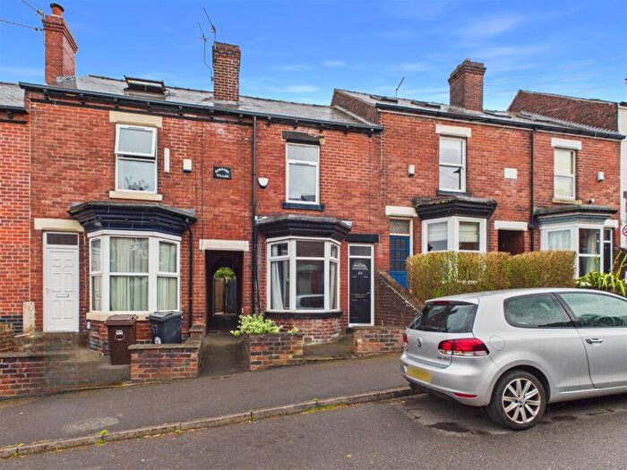 3 Bedroom Terraced House For Sale In Penrhyn Road, Hunters Bar, Sheffield, S11