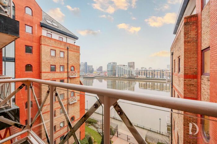 1 Bedroom Flat To Rent In Watermans Quay, London, SW6