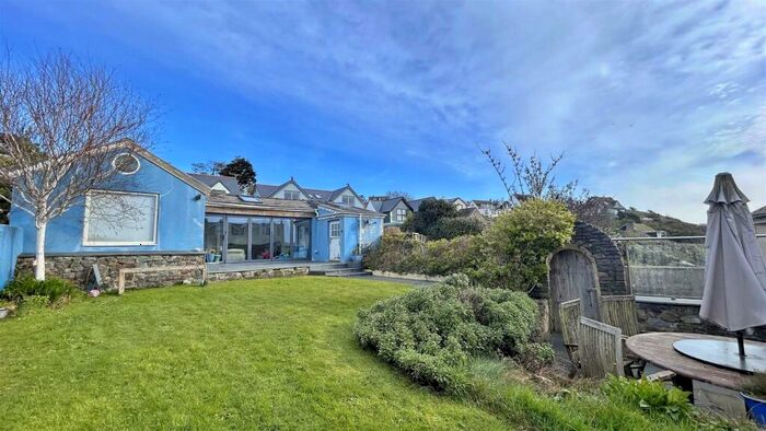 4 Bedroom Terraced House For Sale In High Street, Solva, Haverfordwest, SA62