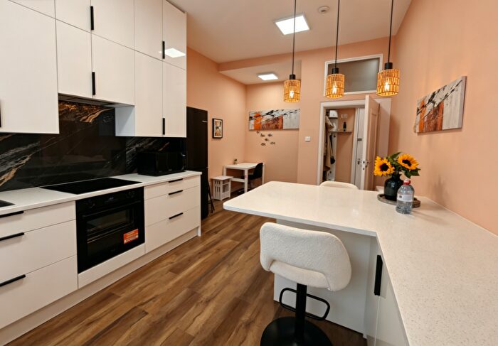 1 Bedroom Flat To Rent In Laurel Place, Glasgow, Glasgow City, G11