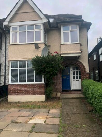 1 Bedroom Maisonette To Rent In Watford Way, London, NW7