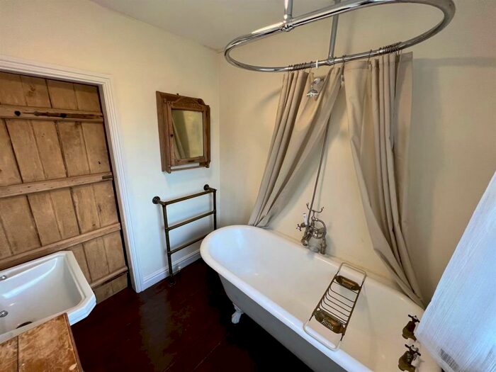 2 Bedroom Cottage To Rent In Tricklebrook Cottage, Marple Bridge, SK6