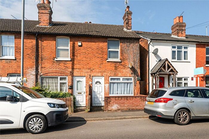2 Bedroom End Of Terrace House For Sale In London Road, Dunton Green, Sevenoaks, Kent, TN13