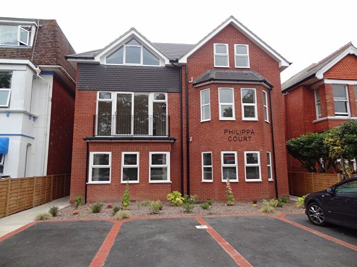 2 Bedroom Flat To Rent In Southbourne Road, Bournemouth, BH6