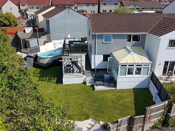 4 Bedroom Semi-Detached House For Sale In Bainbridge Court, Colebrook, Plympton, PL7
