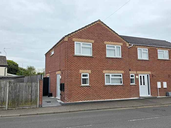 3 Bedroom Semi-Detached House For Sale In Station Road, Hopton, Great Yarmouth, NR31