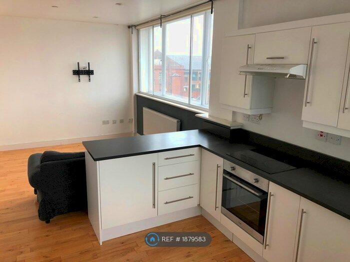 2 Bedroom Flat To Rent In The Exchange, Leicester, LE1