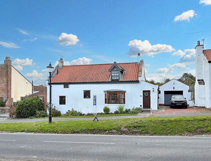 3 Bedroom Cottage For Sale In The Green, Elwick, Hartlepool, TS27