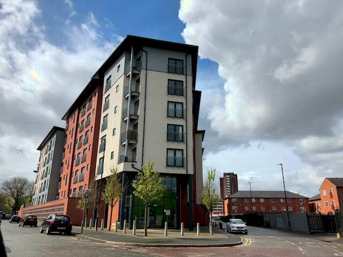 2 Bedroom Apartment To Rent In The Pulse, Old Trafford, M16