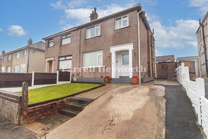 3 Bedroom House For Sale In Tan Hill Drive, Lancaster, LA1