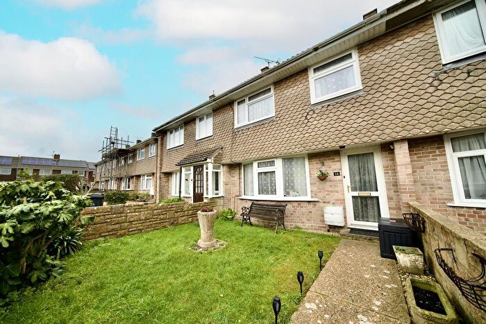 3 Bedroom Terraced House For Sale In Court Barton, Portland, DT5