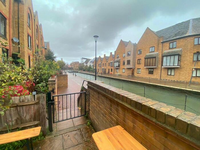 5 Bedroom Terraced House To Rent In Fowey Close, London, E1W