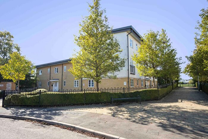 2 Bedroom Flat For Sale In Wood Grove, Witham, CM8
