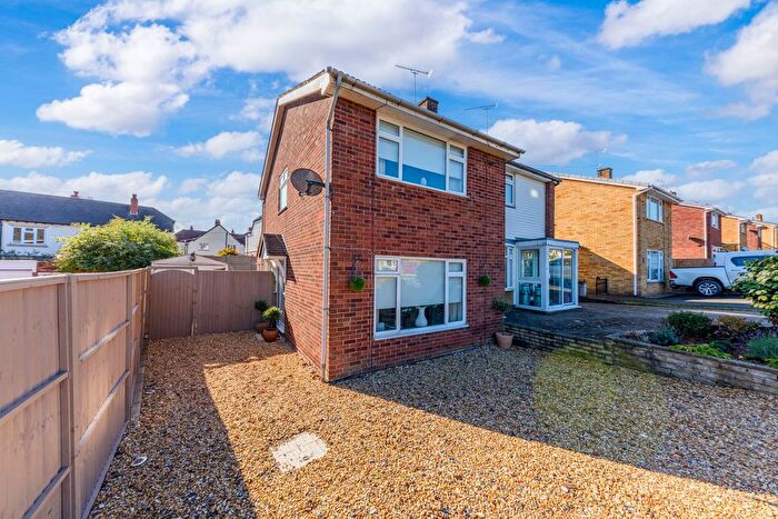 2 Bedroom Semi-Detached House For Sale In Duchess Drive, Bridgnorth, WV16