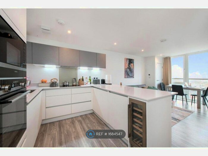 3 Bedroom Flat To Rent In Rosewater Court, London, SW19