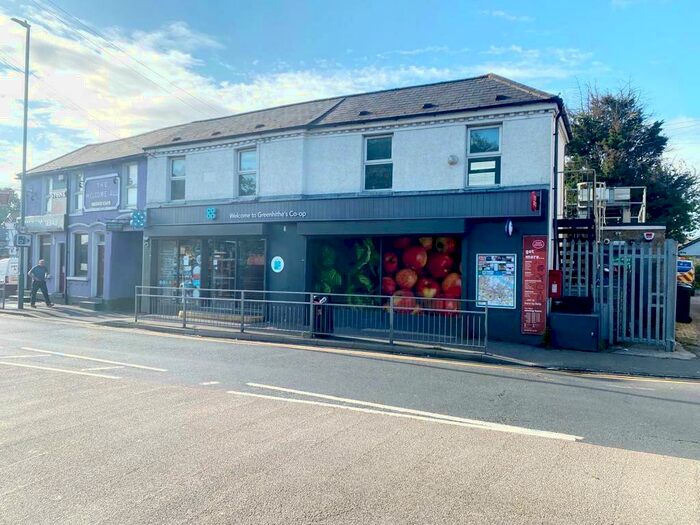 1 Bedroom Flat To Rent In London Road, Greenhithe, DA9