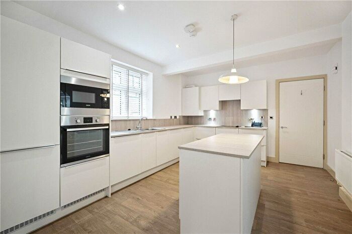 2 Bedroom Retirement Property For Sale In Palace Road, Ripon, North Yorkshire, HG4