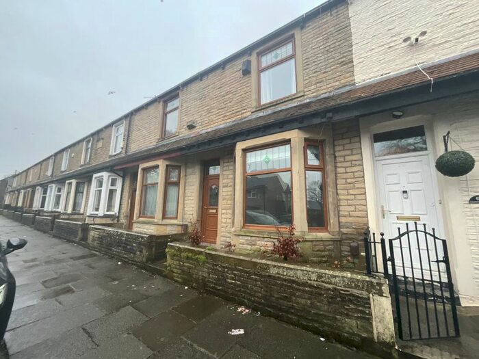 3 Bedroom Terraced House To Rent In Dugdale Road, Burnley, Lancashire, BB12