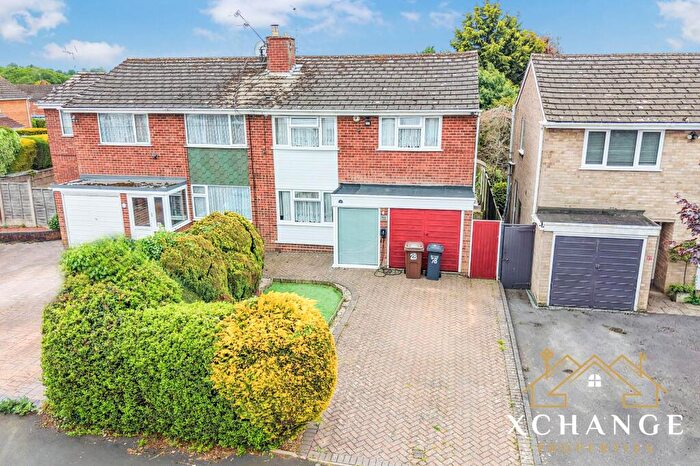 3 Bedroom Semi Detached House For Sale In Arden Close, Meriden, CV7